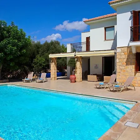 Aphrodite Hills Superior Superior 0085 Air Conditioning 3 Bedrooms Villa *