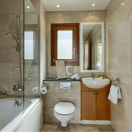 Villa Aphrodite Hills Superior Superior 0085 Air Conditioning 3 Bedrooms *