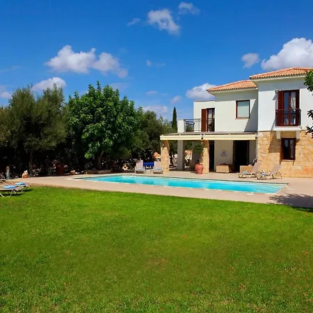 וילה Aphrodite Hills Superior Superior 0085 Air Conditioning 3 Bedrooms